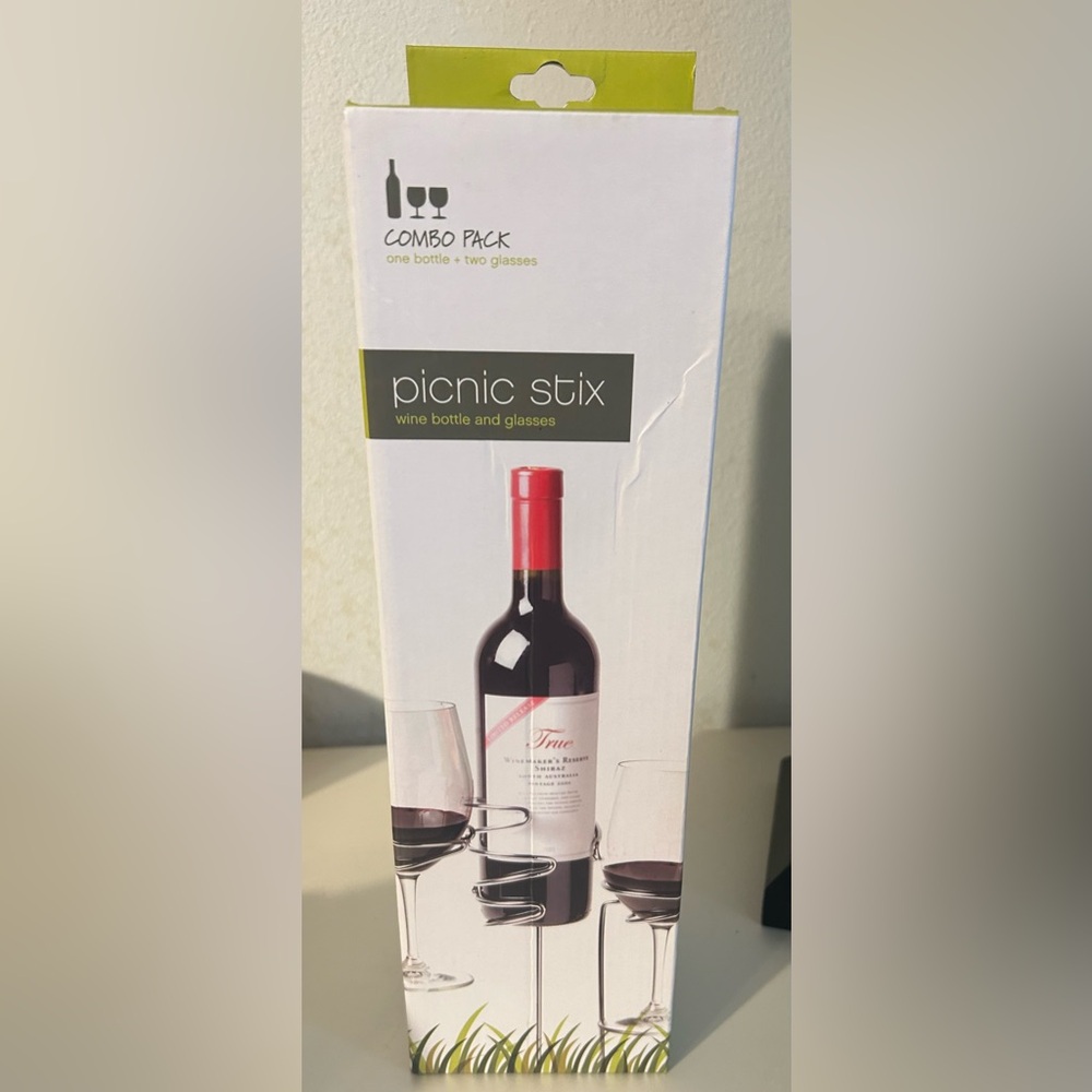 NIB Picnic Stix wine bottle and glass holders.